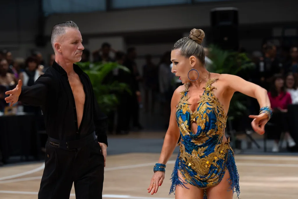 Pascal Selou et Sophie Chaplain en compétition de danses de salon danses latines – École10Danses